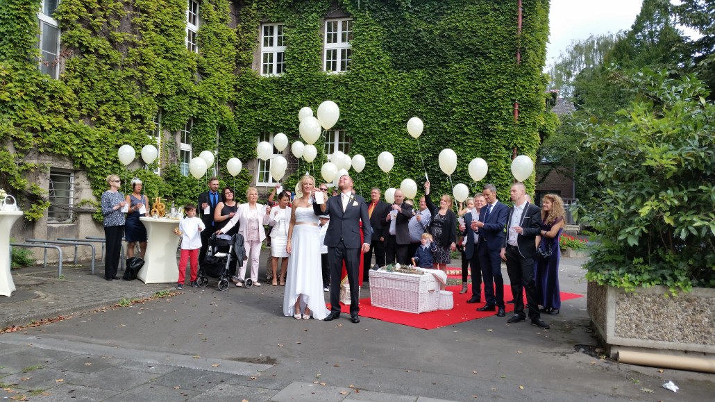 Ballons zur Hochzeit Duisburg Rheinhausen